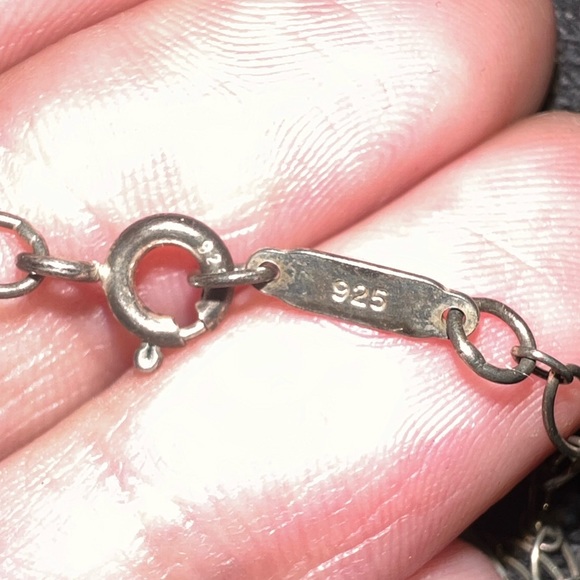 Tiffany & Co RARE Silver Heart Key Locket Pendant Necklace- With original chain - Picture 5 of 15